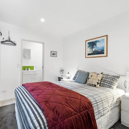 Bellbird Cottage - Lake Taupo Bach Waitahanui 외부 사진